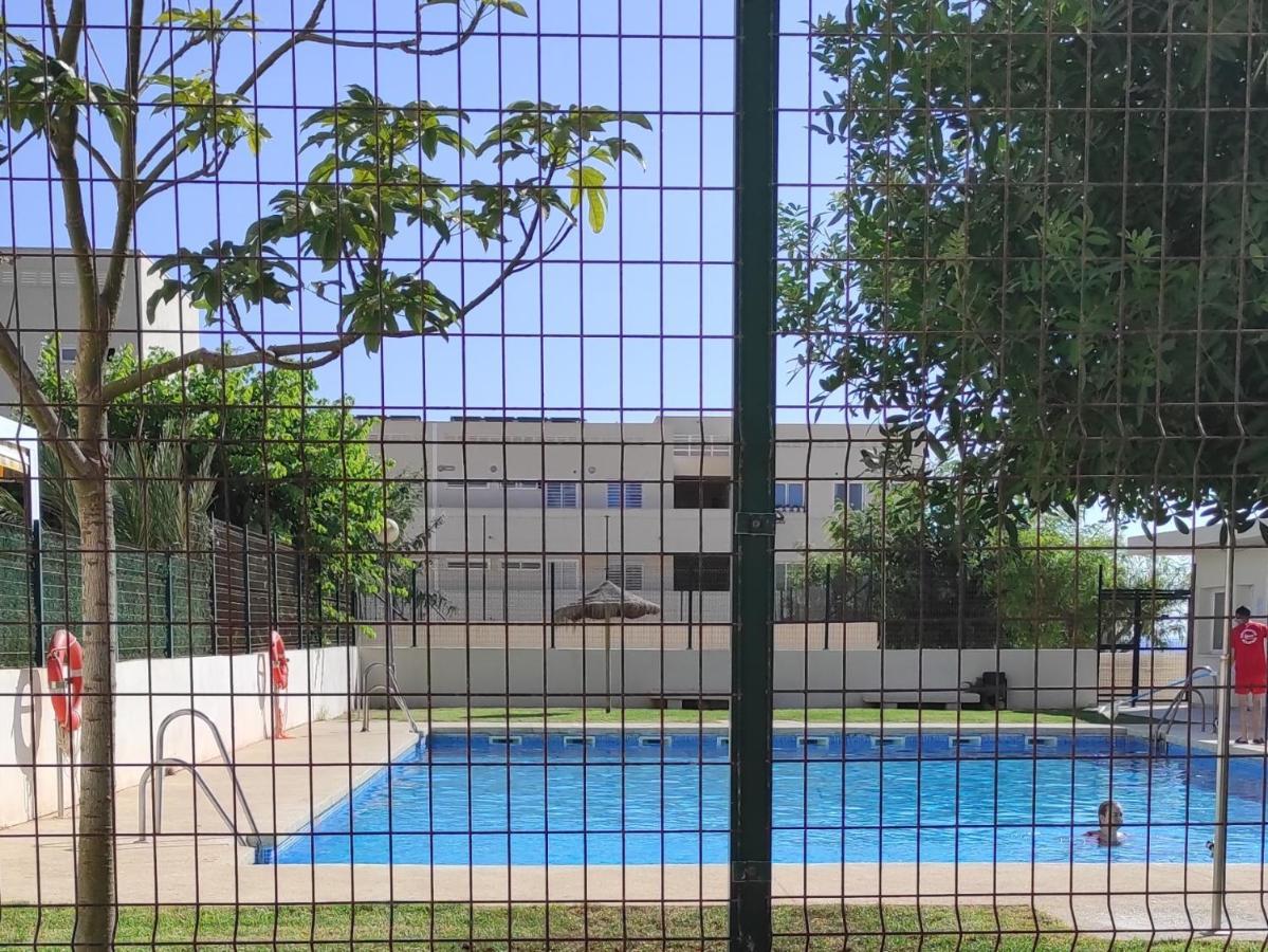 Habitaciones En Casa Compartida Retamar Almería Zewnętrze zdjęcie