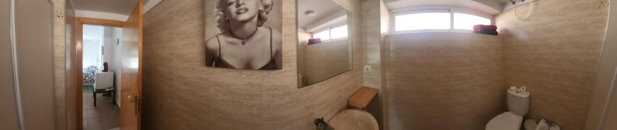 Habitaciones En Casa Compartida Retamar Almería Zewnętrze zdjęcie