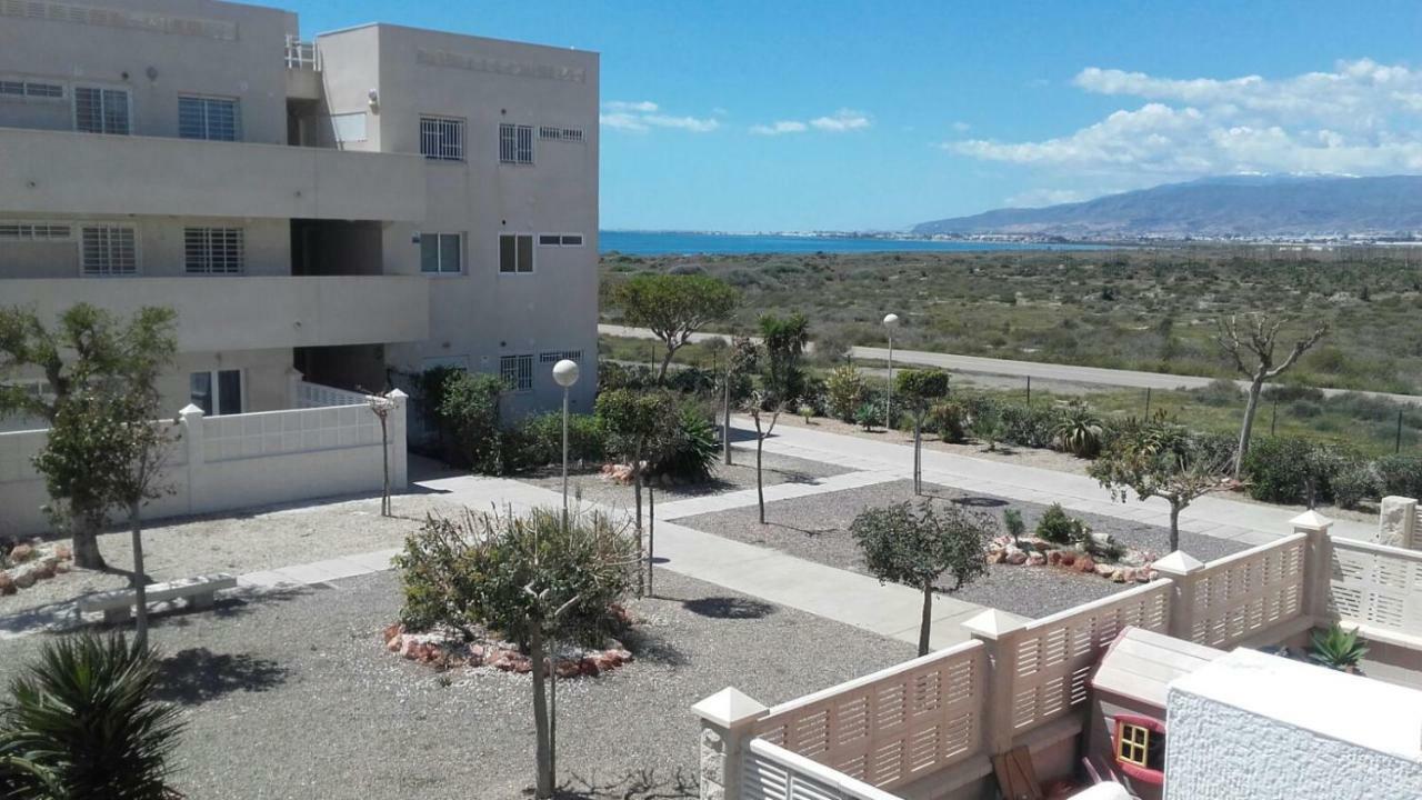 Habitaciones En Casa Compartida Retamar Almería Zewnętrze zdjęcie