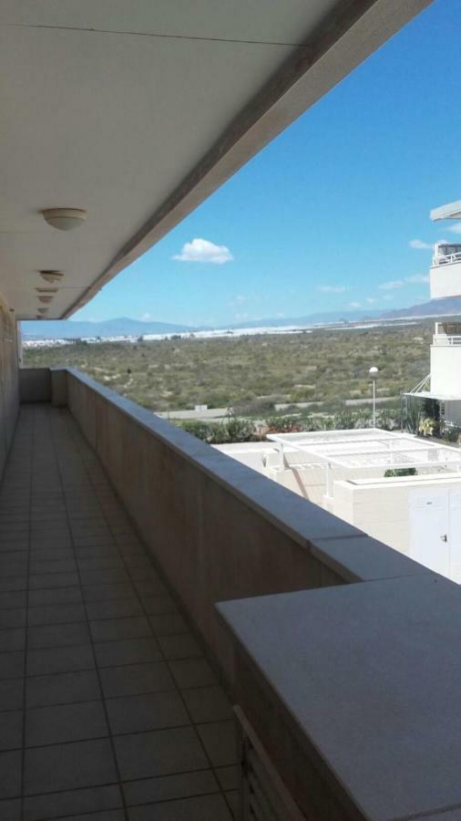 Habitaciones En Casa Compartida Retamar Almería Zewnętrze zdjęcie