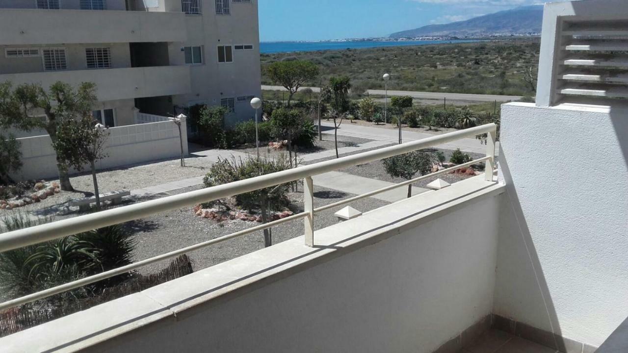 Habitaciones En Casa Compartida Retamar Almería Zewnętrze zdjęcie