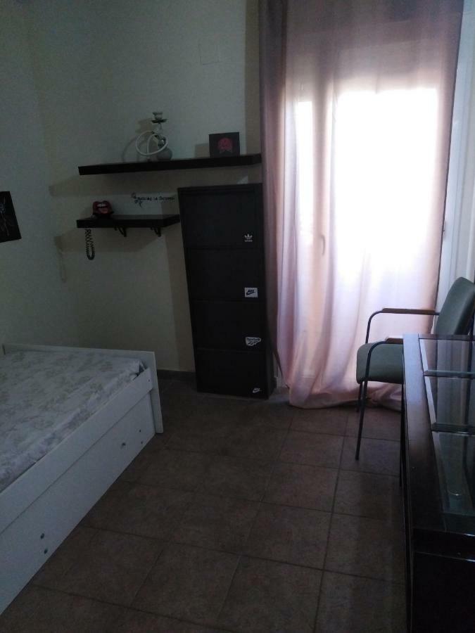 Habitaciones En Casa Compartida Retamar Almería Zewnętrze zdjęcie