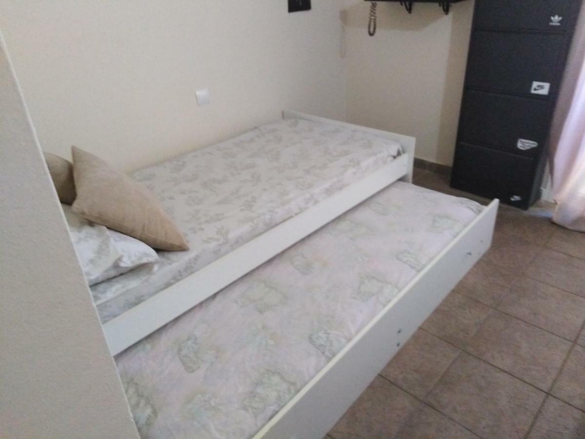 Habitaciones En Casa Compartida Retamar Almería Zewnętrze zdjęcie